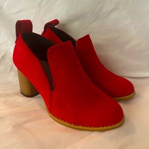 Jolimall Red High Heels (Like NEW)